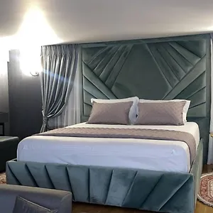 **** Hotel Center Albanie